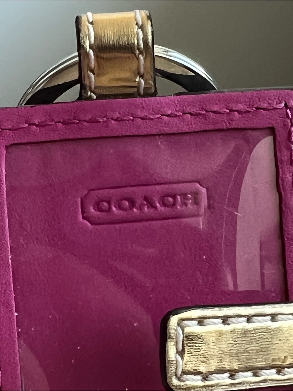 Vintage Coach Gold Glitter Mini Frame Keychain with Pink Heart Charm Y2K - Picture 9 of 12